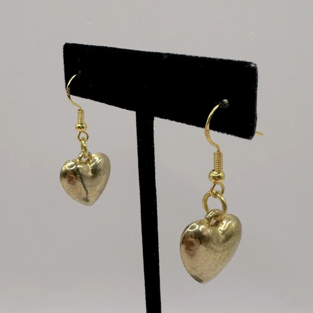 VINTAGE Gold-Tone Puffy Heart Dangle Earrings